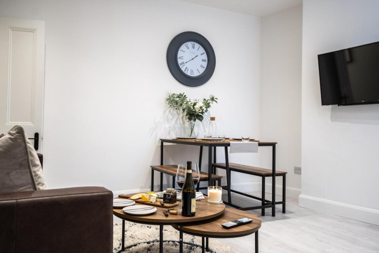 South View - 3 Bed Modern Chester House - Close To City Centre Exterior foto