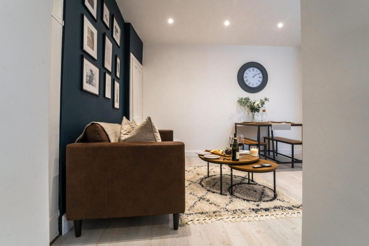 South View - 3 Bed Modern Chester House - Close To City Centre Exterior foto